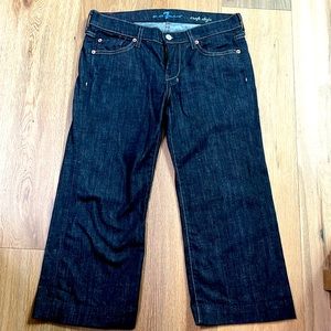 7 Fam Dojo Crop size 28 in seam 21